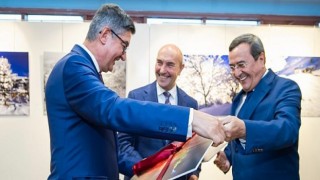 İzmir’de Kar Sesi sergisi açıldı