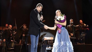 Kadıköy’de Öğretmenler Günü Coşkuyla Kutlandı