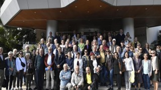 Karşıyaka Liselilerin örnek dayanışması