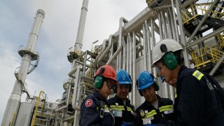 Tüpraş tam kapasite çalışırken Stratejik Dönüşüm Yolculuğu için yatırımlarına da kesintisiz devam ediyor