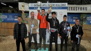 Türkiye Atlı Dayanıklılık yarışmaları nefesleri kesti