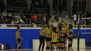 Altonolukspor Küçüklerde Şampiyonluğu Kovalıyor