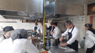 Başkan Topaloğlu geleceğin aşçılarıyla bir araya geldi