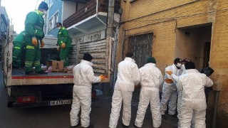 Çöp ev temizlendi, mahalleli nefes aldı