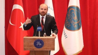 DEÜ&#39;de &#39;Fetihleri Anlamak Fatihleri Anmak&#39; Paneli: Bilal Erdoğan da Katıldı