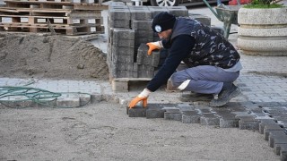 Edremit Belediyesi&#39;nden Yollara Bakım