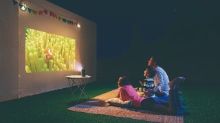 En Uzun Gece olan Kış Gün Dönümünü Anker Nebula ile Film Gecesi Yaparak Değerlendirin