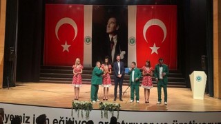 Kocaeli Büyükşehir’den öğrencilere finaller öncesi moral konseri