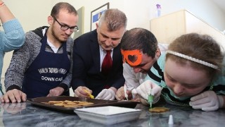 Özel Bireylerin Pasta Yapma Heyecanı