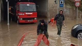 Şiddetli yağışa rağmen kent genelinde sorun yaşanmadı