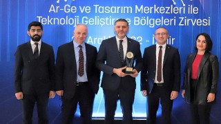 Teknopark İstanbul 3&#39;ncü kez en iyi teknoloji geliştirme bölgesi