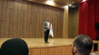 Aile Okulu na travmayla yaşamayı öğretiyorlar