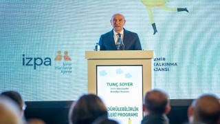 Başkan Tunç Soyer genç sürdürülebilirlik elçileri ile bir araya geldi