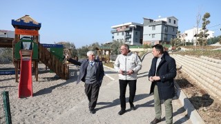 Gemlikli çocuklar yeni parklarına kavuştu