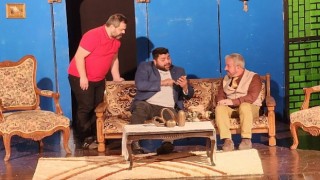 Kültür Sanat Kenti Gölcük te Tiyatro Akşamı