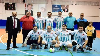Kurumlar arası futsal turnuvası başladı