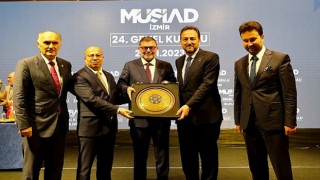 MÜSİAD İzmir&#39;in Yeni Başkanı Gökhan Temur oldu