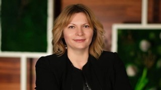 Prof. Dr. Yelkin Diker Coşkun: Karneye Verilen Olumsuz Tepki Çocuğa Sanıldığından Daha Fazla Zarar Veriyor