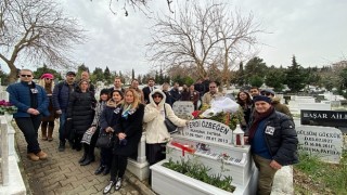 Türk Eğitim Vakfı Bağışçısı Ferdi Özbeğen Kabri Başında Anıldı