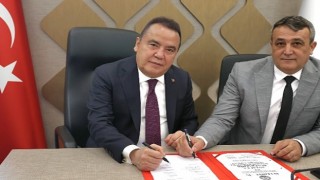 Antalya Büyükşehir Belediyesi ile Belediye-İş arasında toplu sözleşme