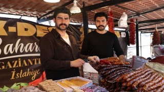 Antalya Büyükşehir den, Gaziantep esnafına destek