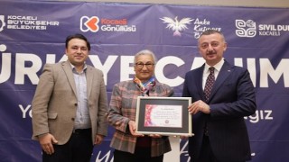 Başkan Büyükakın: Kocaeli deprem bölgesine yağmur olup yağdı