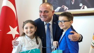 Gemlikte Belediye Başkanlığı Pınar ve Eymene emanet