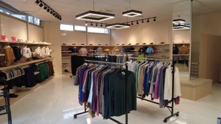 Hayır Çarşısı, yarım milyondan fazla kıyafet dağıttı