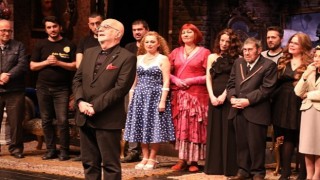 Hüzünlü ve komik bir hikâye “Gidiş Dönüş Moskova (Retro)