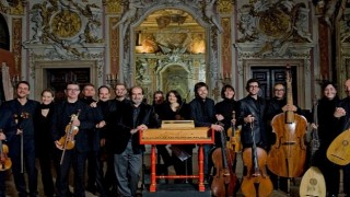 İş Sanat Sezona Yıldız İsimlerle Devam Ediyor