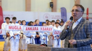 Nevşehir Belediye Başkanı Dr. Mehmet Savran, Okul Sporları Judo Yıldızlar Kız - Erkek Türkiye Birinciliği Müsabakaları açılış törenine katıldı