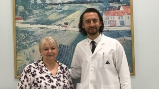 Prof. Dr. Gökhan Meriç “Protez Ameliyatı Olan Hastalar Ertesi Gün Ayağa Kalkıp Yürüyebiliyor”