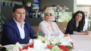 Bodrum Belediyesi İş Birliğinde Depremzedeler İçin Konser