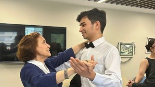 Çınarlar ve gençler, Gündüz Yaşam Merkezi&#39;nde buluştu