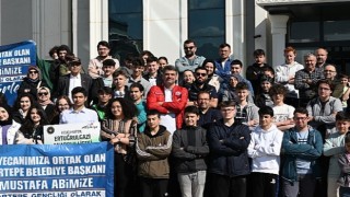 Kartepe Belediye Başkanı Av.M.Mustafa Kocaman Teknofest'te Çıkarma Yaptı