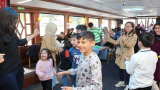 Küçükçekmecede Özel Gereksinimli Çocuklara Özel Boğaz Turu