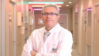 Prof. Dr. Aytaç Atamer: “Kolon kanseri, tedavisi mümkün ve önlenebilir bir hastalık”