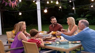 Bayram soflarınız beslenme dengenizi bozmasın 