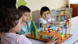 Finike Çocuk Kreşi ve Gündüz Bakımevi açıldı