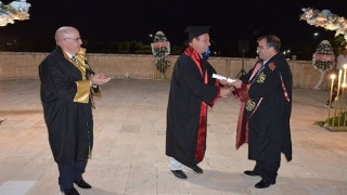 Harran Üniversitesi Personeli Azmiyle Eğitimin Yaşının Olmadığını Herkese Gösterdi