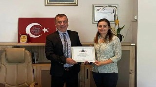 Prof. Dr. Gültekin, “Toplumdaki tüm bireyler işaret dilini öğrenmeli”