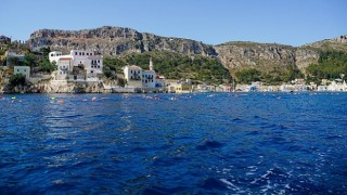 Yunanistan dan Türkiyeye 2 kıta ve 2 ülke arasında düzenlenen dünyanın en güzel yüzme yarışı