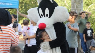 Alikahyada gündüz ayrı gece ayrı eğlence