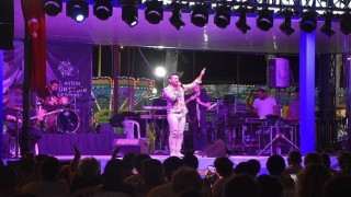 Aydın Büyükşehir Belediyesinden, Akbükte Yaza Merhaba Konseri