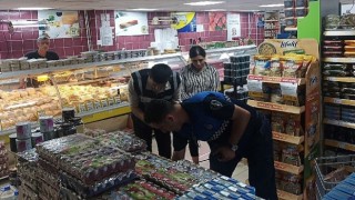 Büyükşehir Zabıtasından raf ve kasa fiyatı denetimi