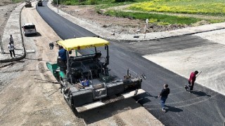 Danişment Gazi Toki yolu yenileniyor