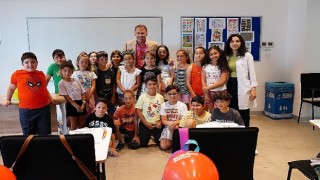  Kültür sanat kampında hem eğleniyor hem de öğreniyorlar 