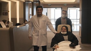 Robotik tedavi ve sanal oyunla bağımsızlığına kavuştu!