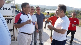 Sanatçı Ferhat Göçer yangın bölgesinde