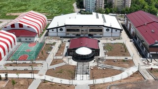 Şeyh Şamil Spor kompleksi açılış için gün sayıyor 